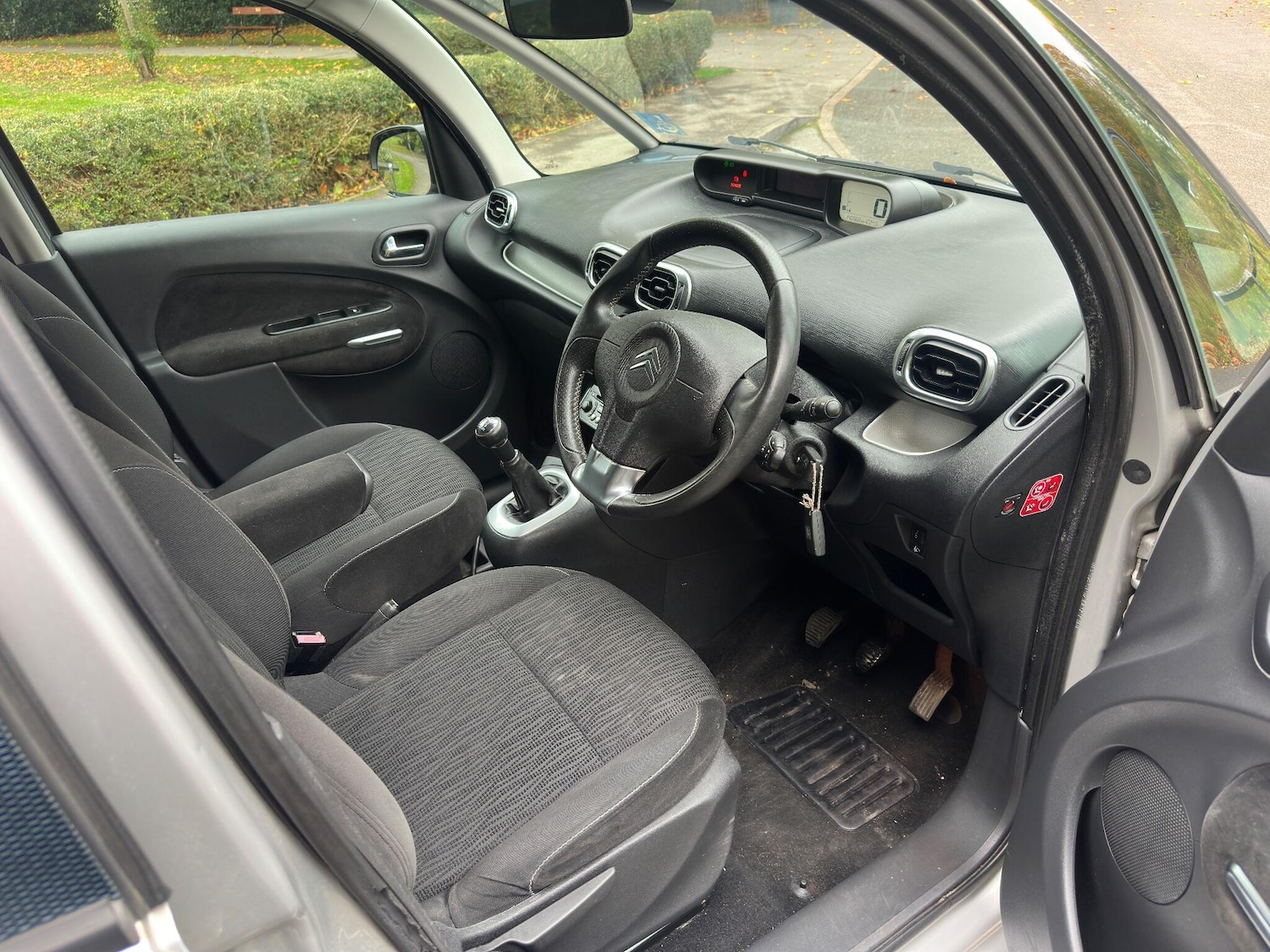 Used Citroen C3 Picasso 2012 for sale - 76561064: Photo 17