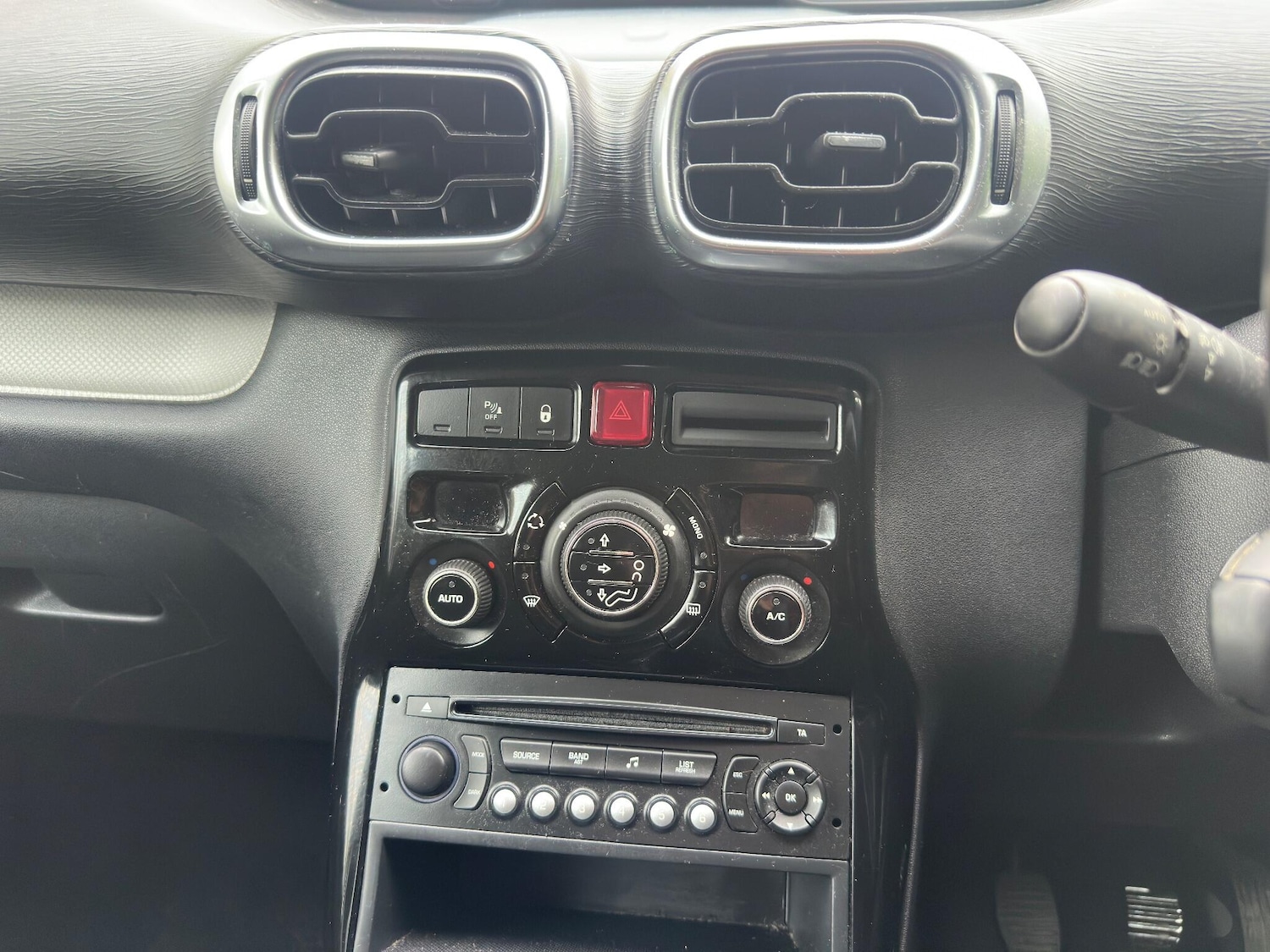 Used Citroen C3 Picasso 2012 for sale - 76561064: Photo 25