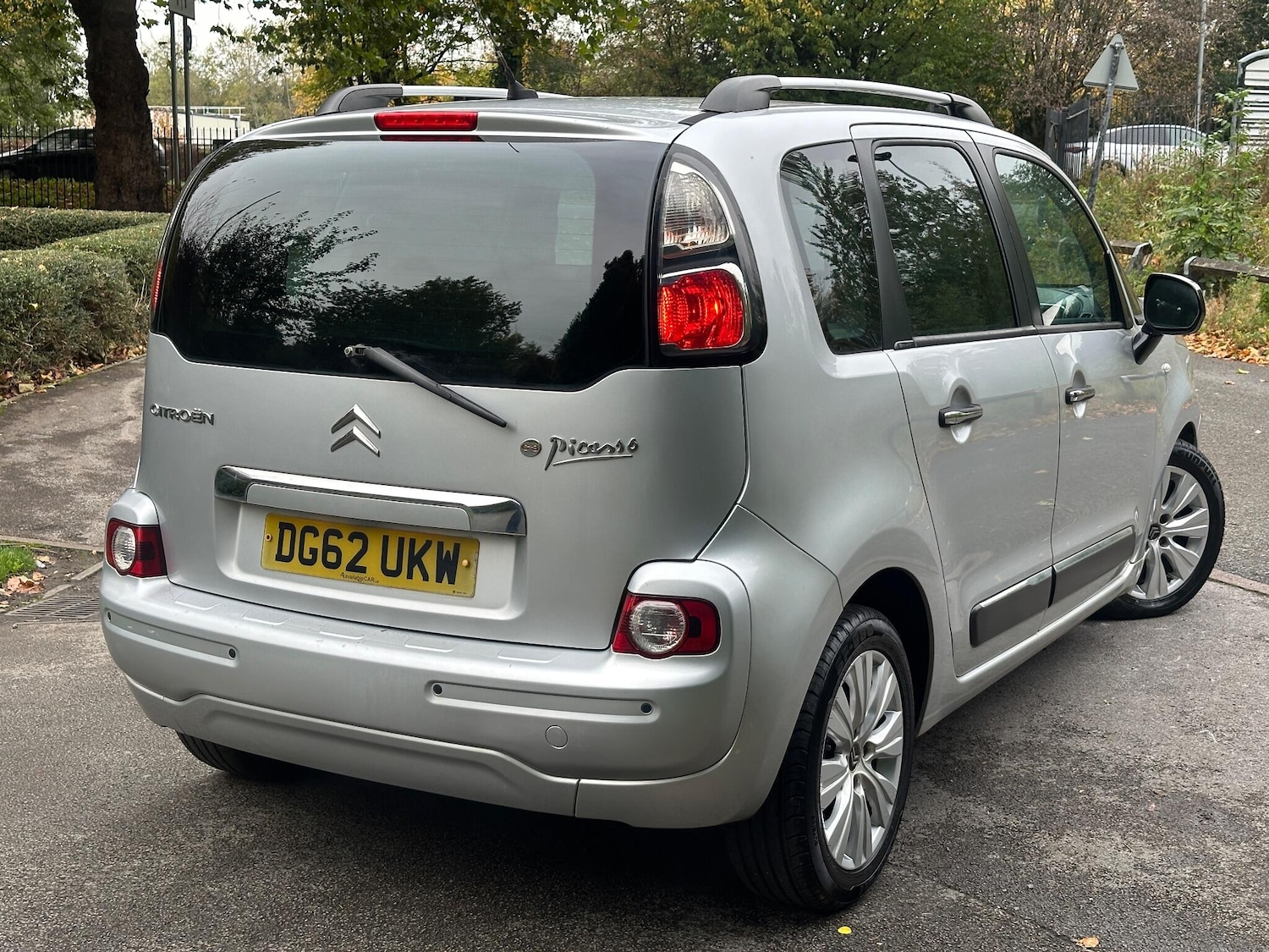 Used Citroen C3 Picasso 2012 for sale - 76561064: Photo 3