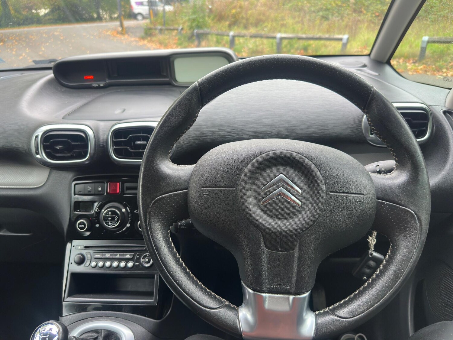 Used Citroen C3 Picasso 2012 for sale - 76561064: Photo 30