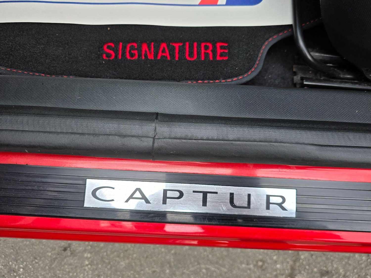 Used Renault Captur 2015 for sale - 76992576: Photo 20