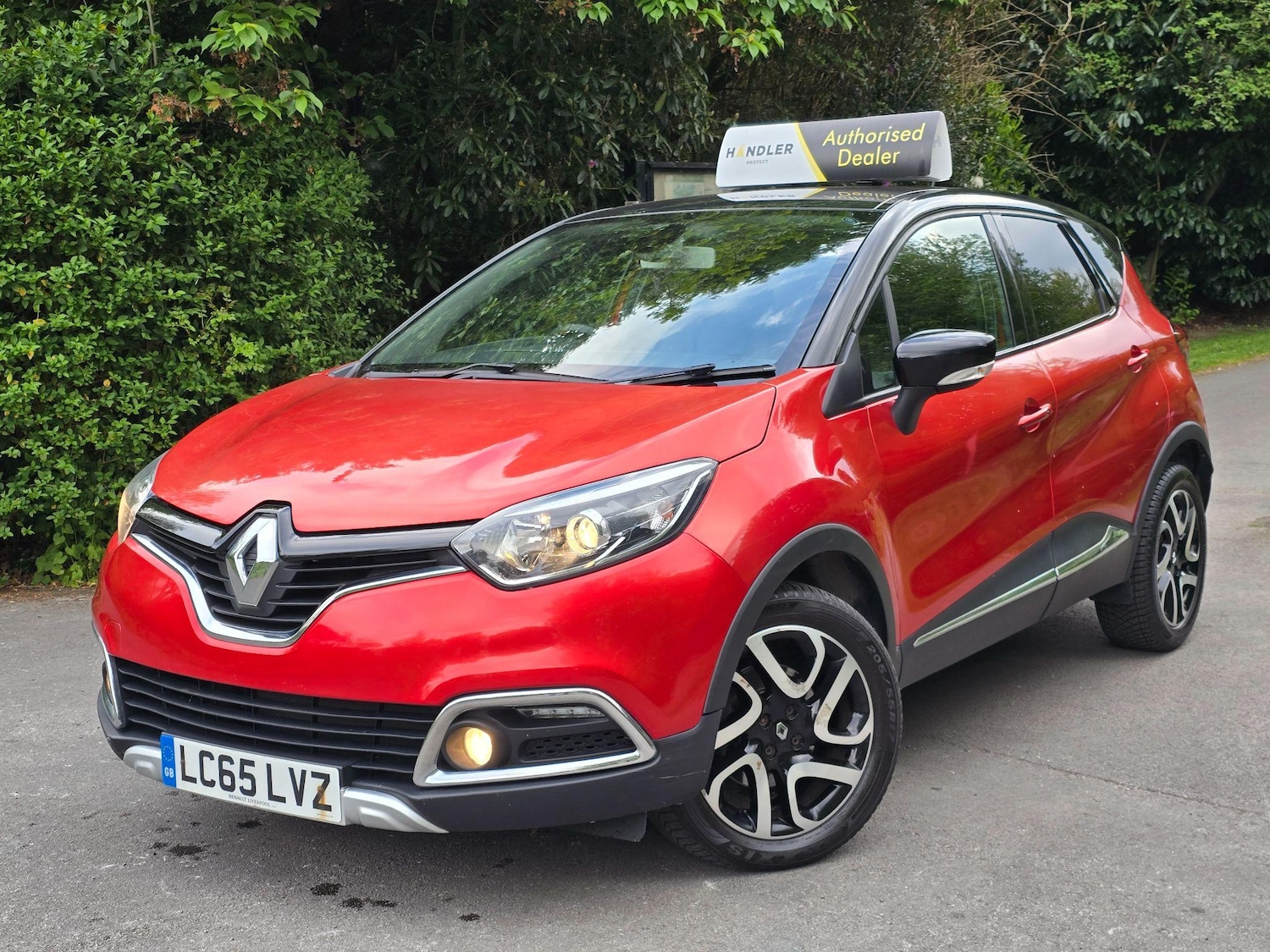 Used Renault Captur 2015 for sale - 76992576: Photo 6