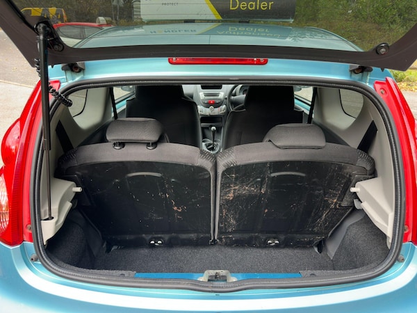 Used Peugeot 107 2010 for sale - 76189935: Photo 48