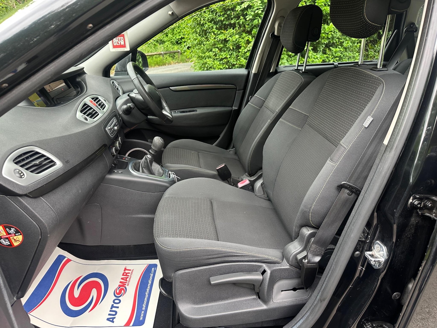 Used Renault Scenic 2011 for sale - 77925976: Photo 21