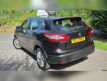 Used Nissan Qashqai 2017 for sale - 79472070: Photo