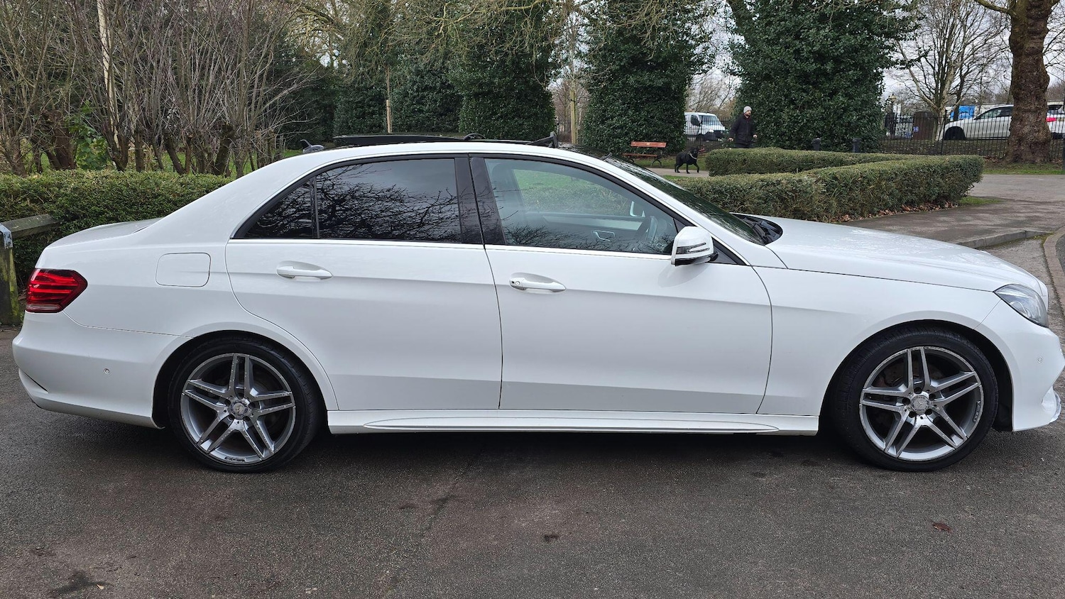 Used Mercedes-Benz E Class 2013 for sale - 77411740: Photo 11