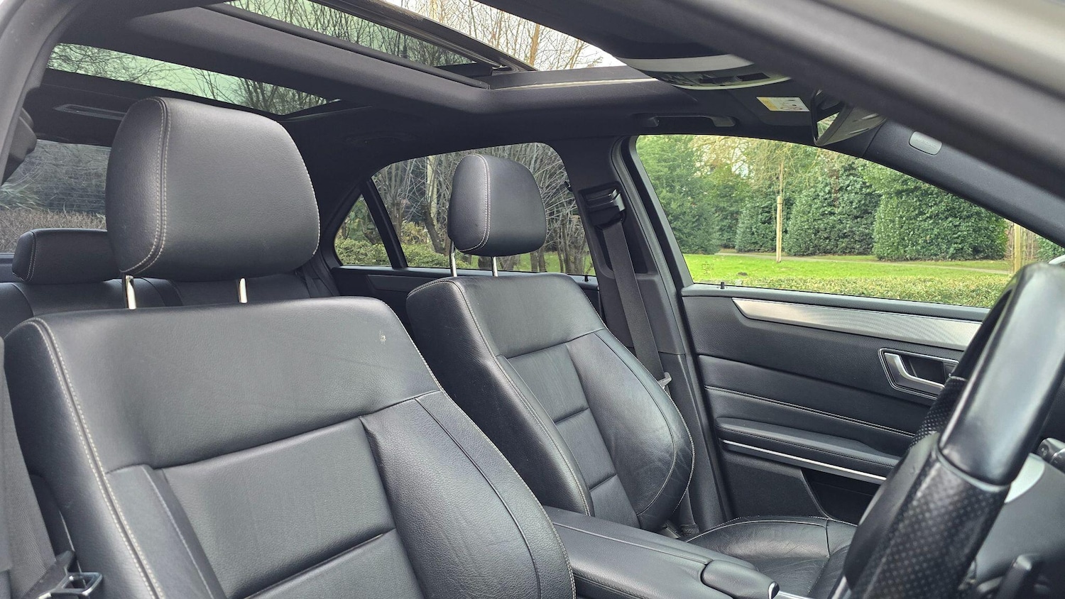 Used Mercedes-Benz E Class 2013 for sale - 77411740: Photo 16