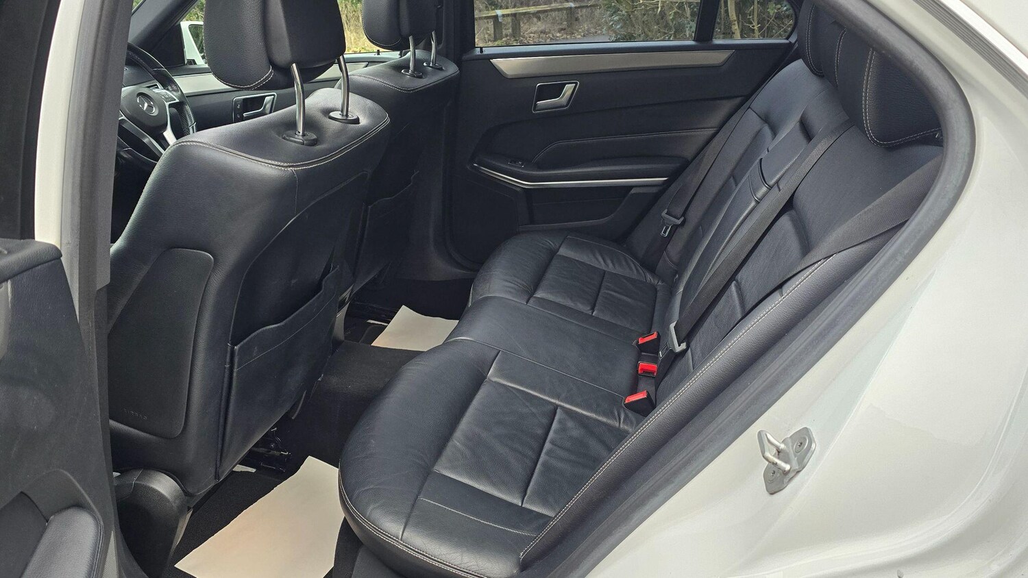 Used Mercedes-Benz E Class 2013 for sale - 77411740: Photo 18