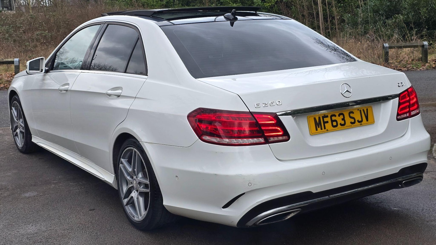 Used Mercedes-Benz E Class 2013 for sale - 77411740: Photo 8