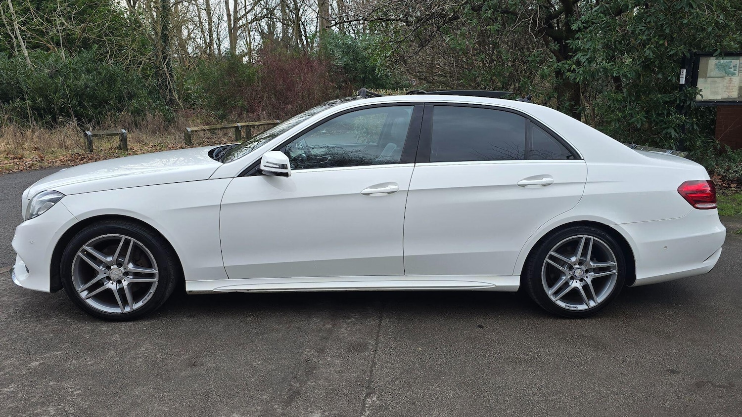 Used Mercedes-Benz E Class 2013 for sale - 77411740: Photo 9