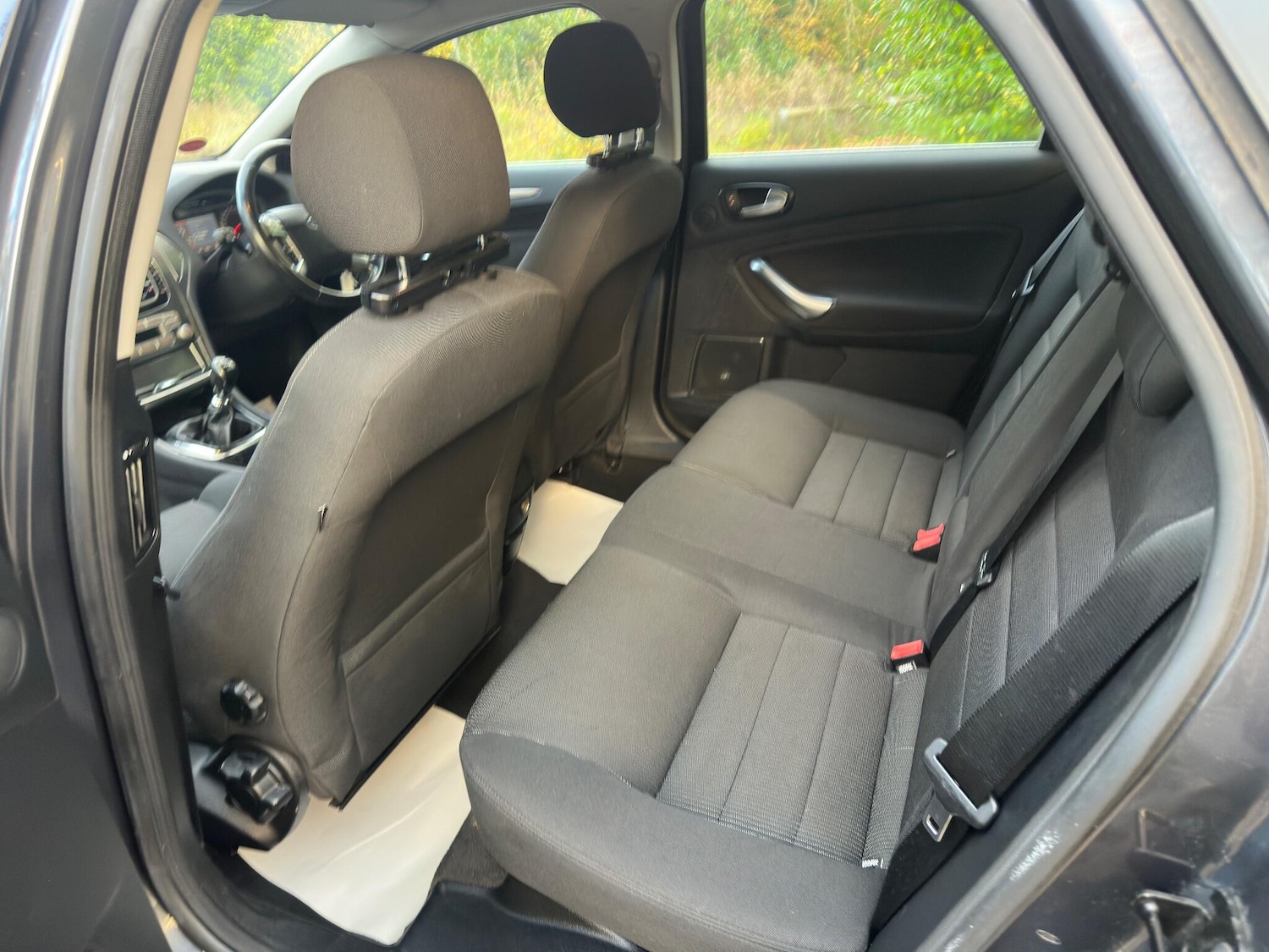 Used Ford Mondeo 2010 for sale - 75954181: Photo 39