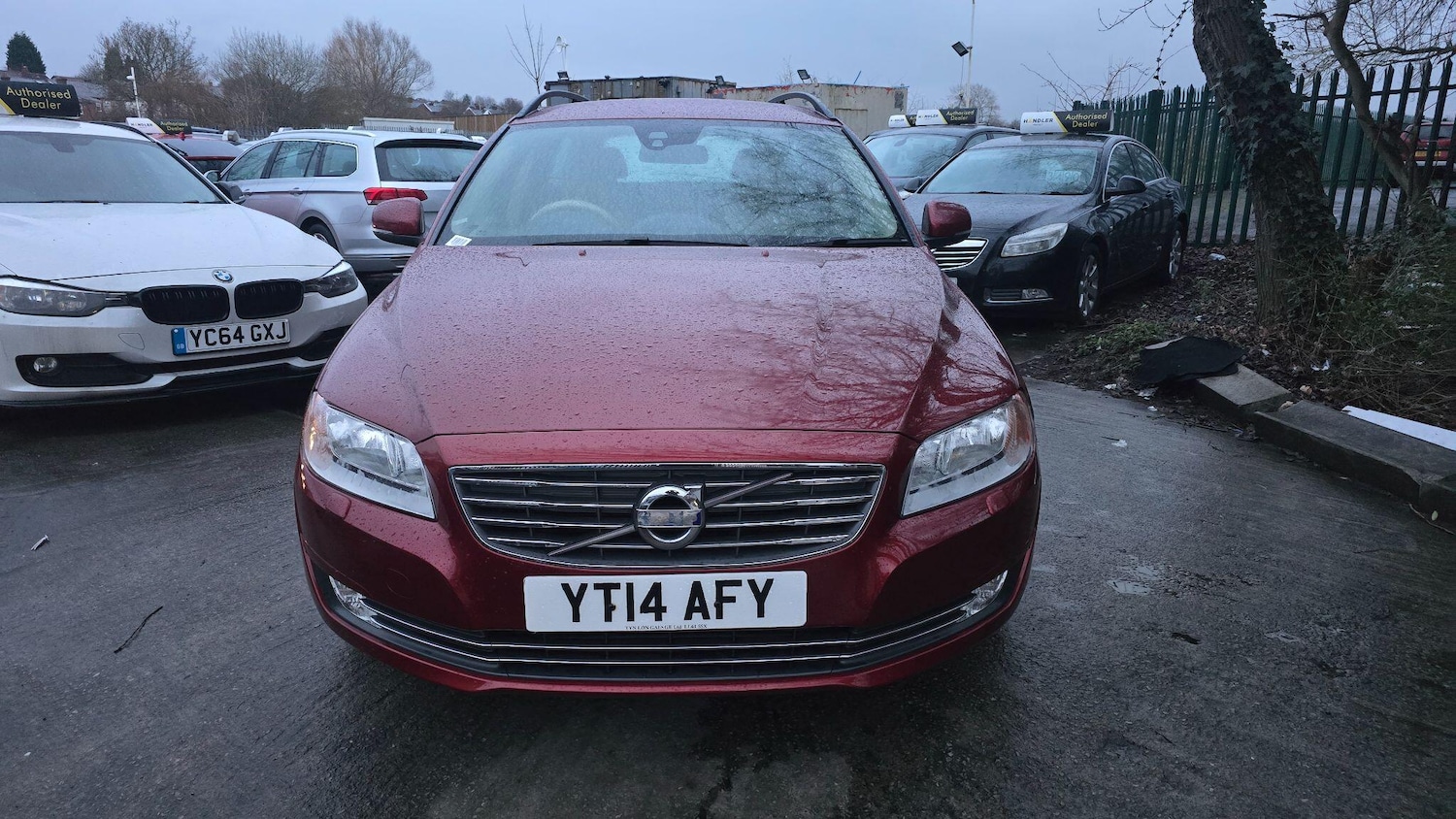 Used Volvo V70 for sale - 77695725: Photo 2