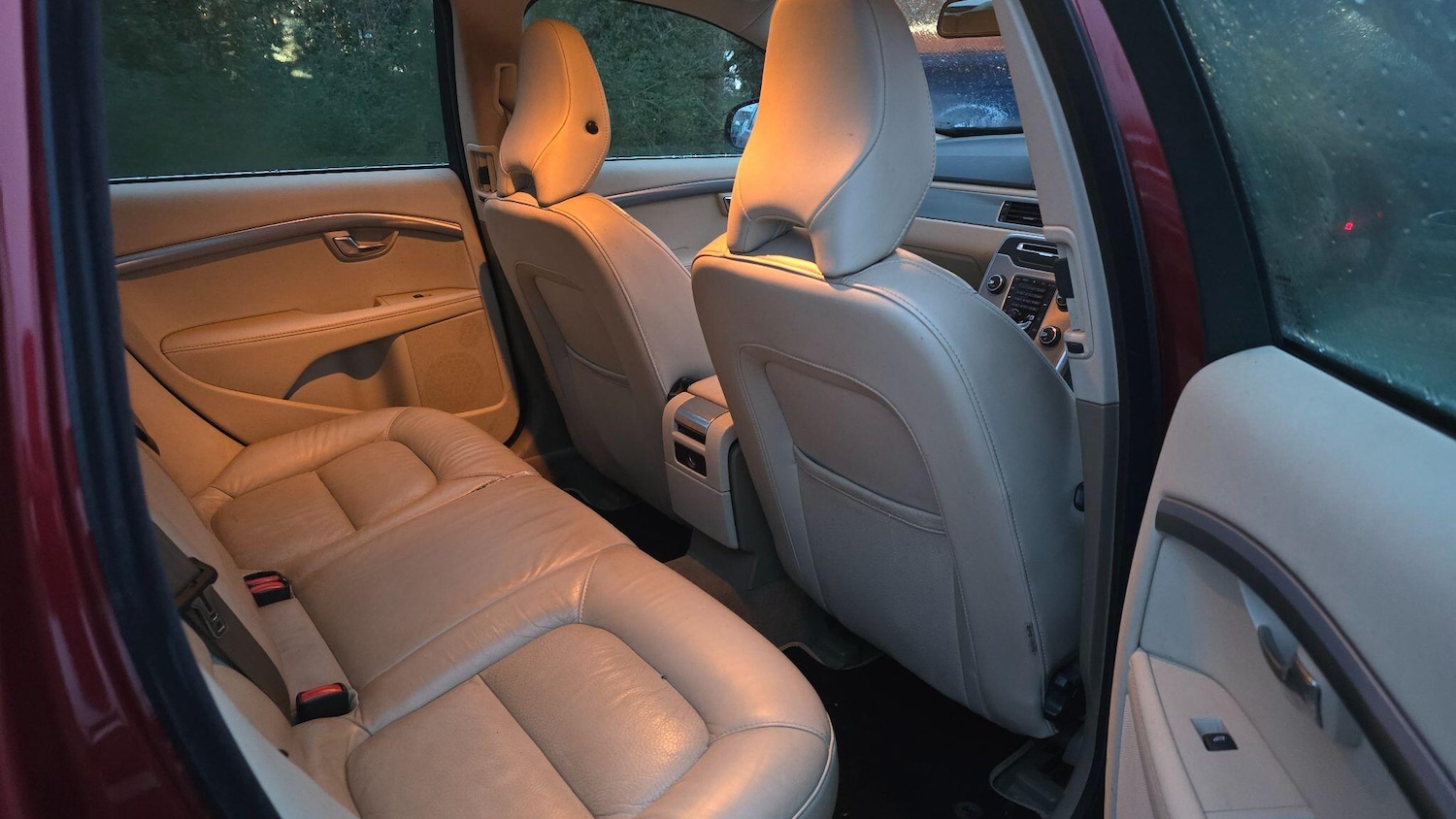 Used Volvo V70 for sale - 77695725: Photo 8