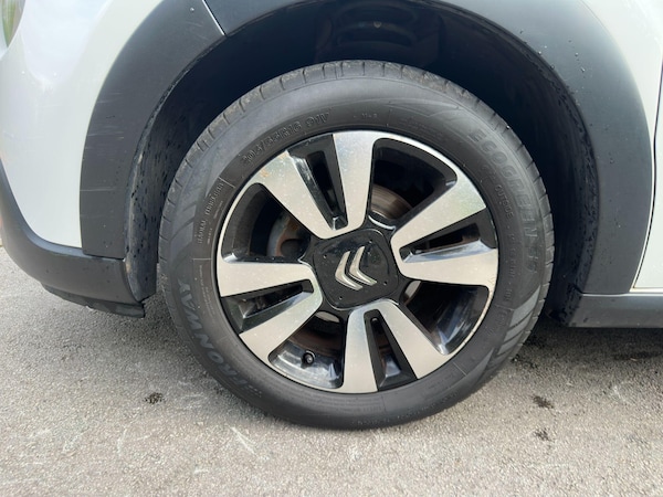 Used Citroen C3 2017 for sale - 76094189: Photo 37