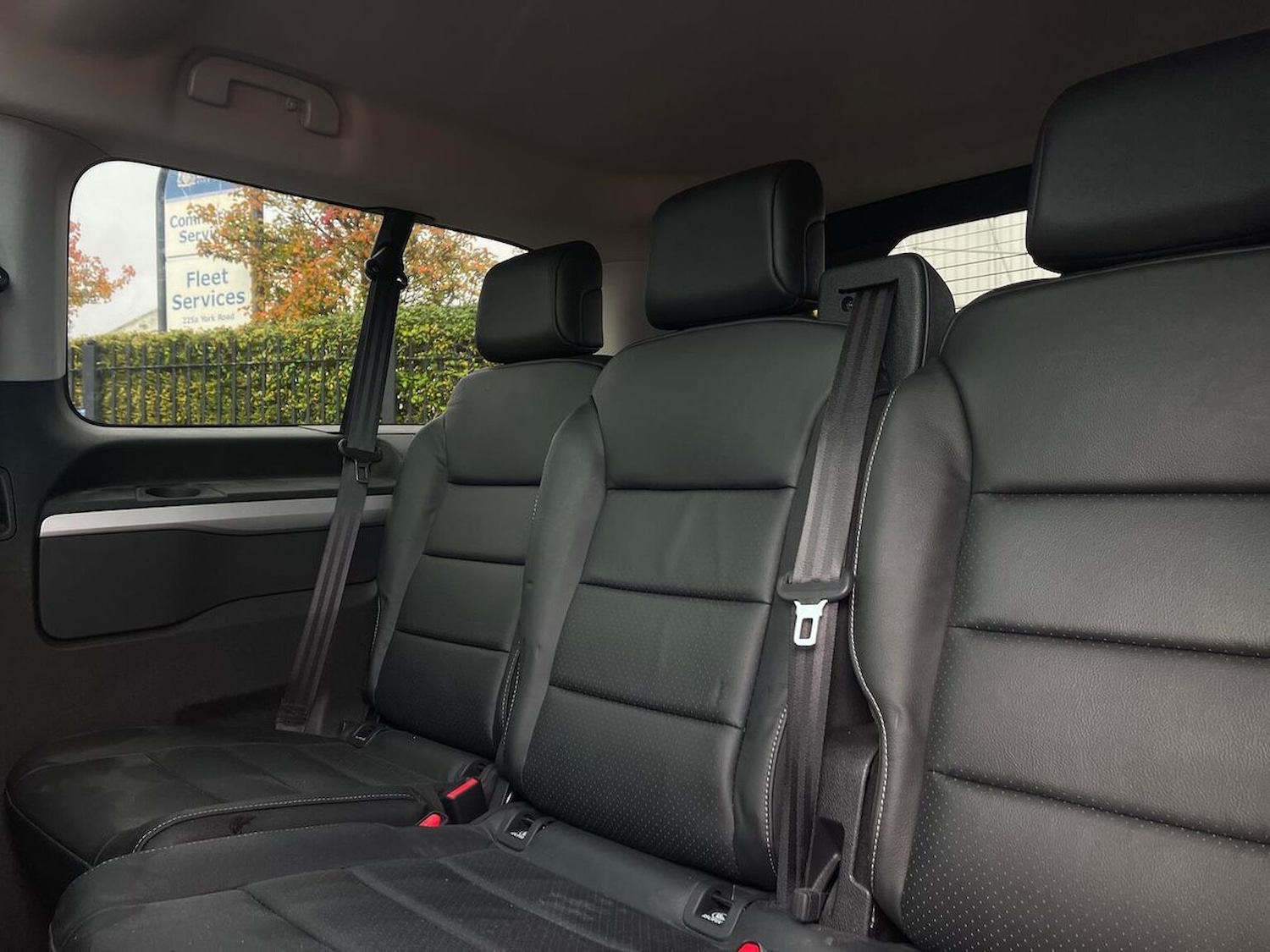 Used Peugeot Traveller 2020 for sale - 76532458: Photo 25