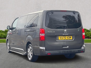 Used Peugeot Traveller 2020 for sale - 76532458: Photo