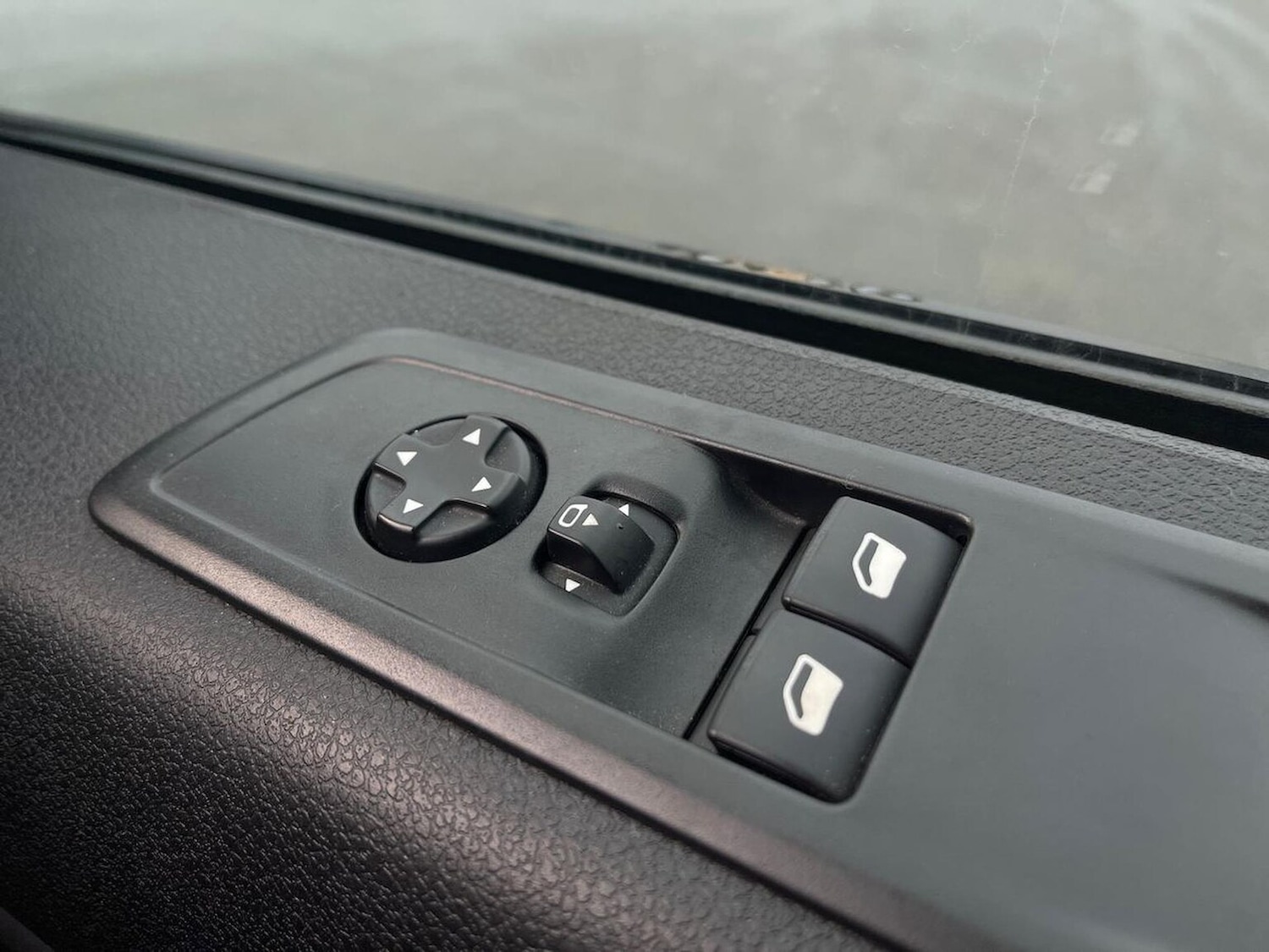 Used Peugeot Traveller 2020 for sale - 76532458: Photo 39