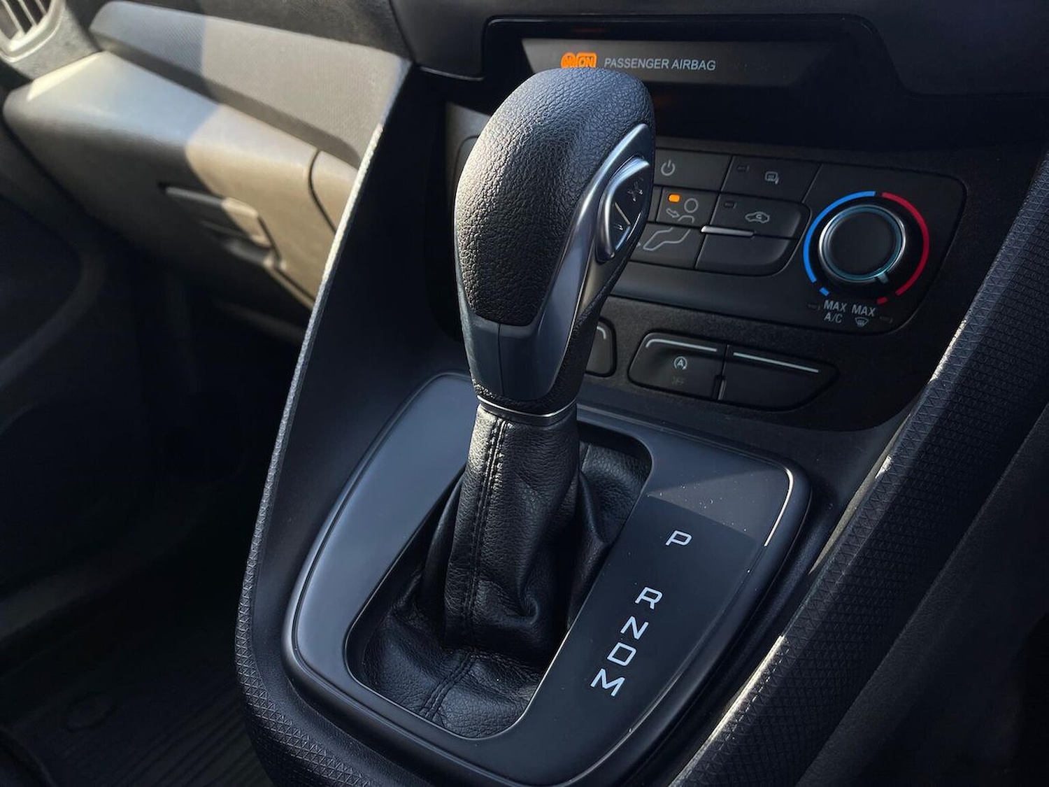 Used Ford Transit Connect 2019 for sale - 76490828: Photo 14