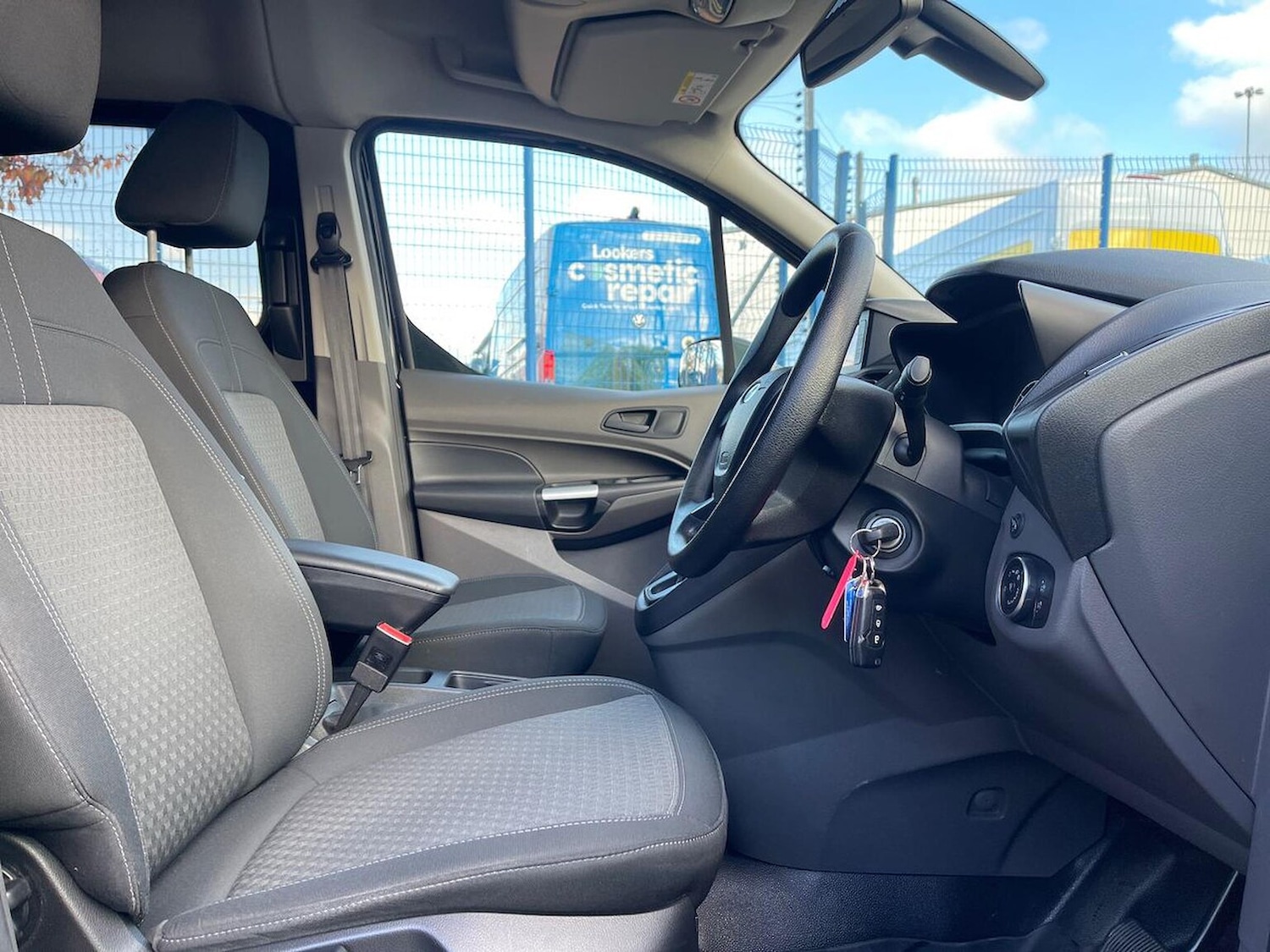 Used Ford Transit Connect 2019 for sale - 76490828: Photo 16