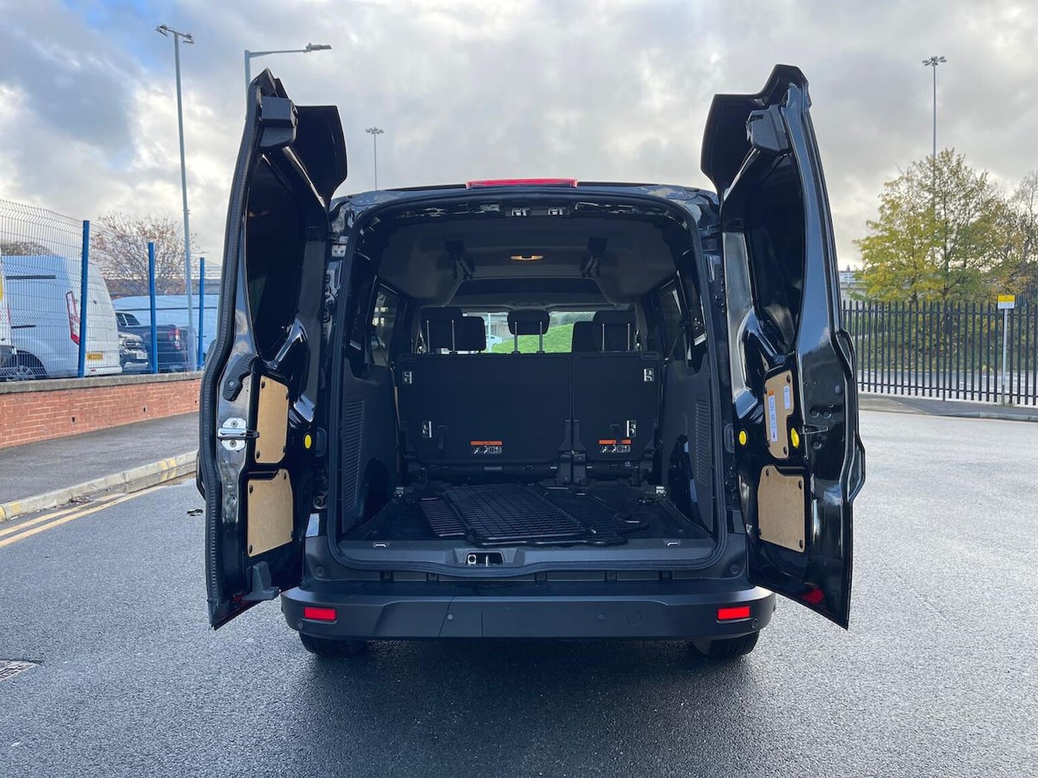 Used Ford Transit Connect 2019 for sale - 76490828: Photo 6