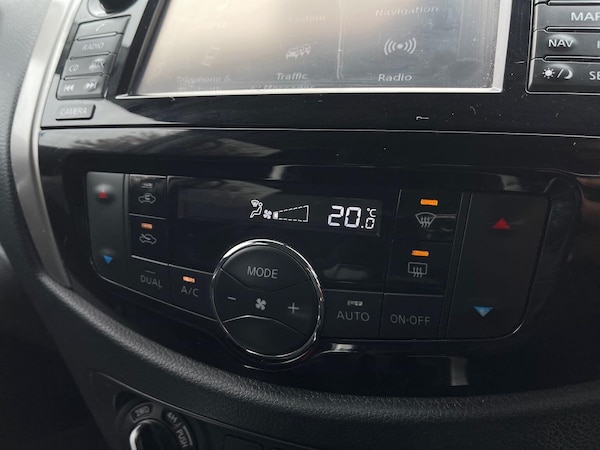 Used Nissan Navara 2018 for sale - 76275156: Photo 26