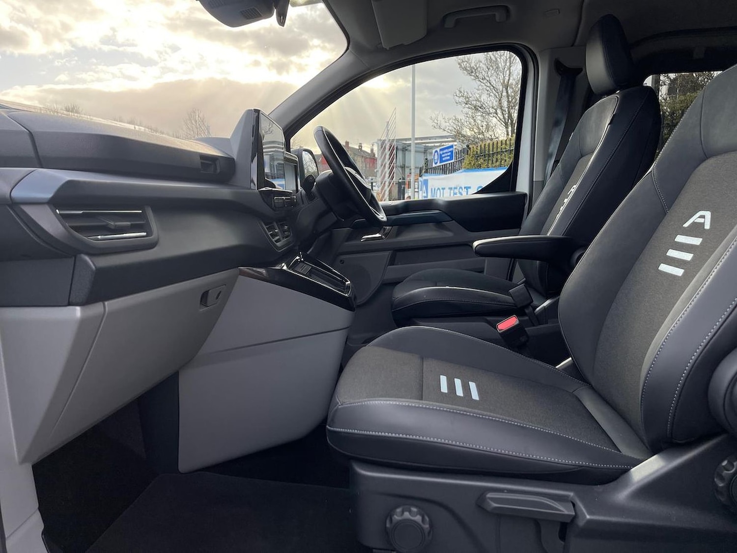 Used Ford Tourneo Custom 2024 for sale - 78194460: Photo 31