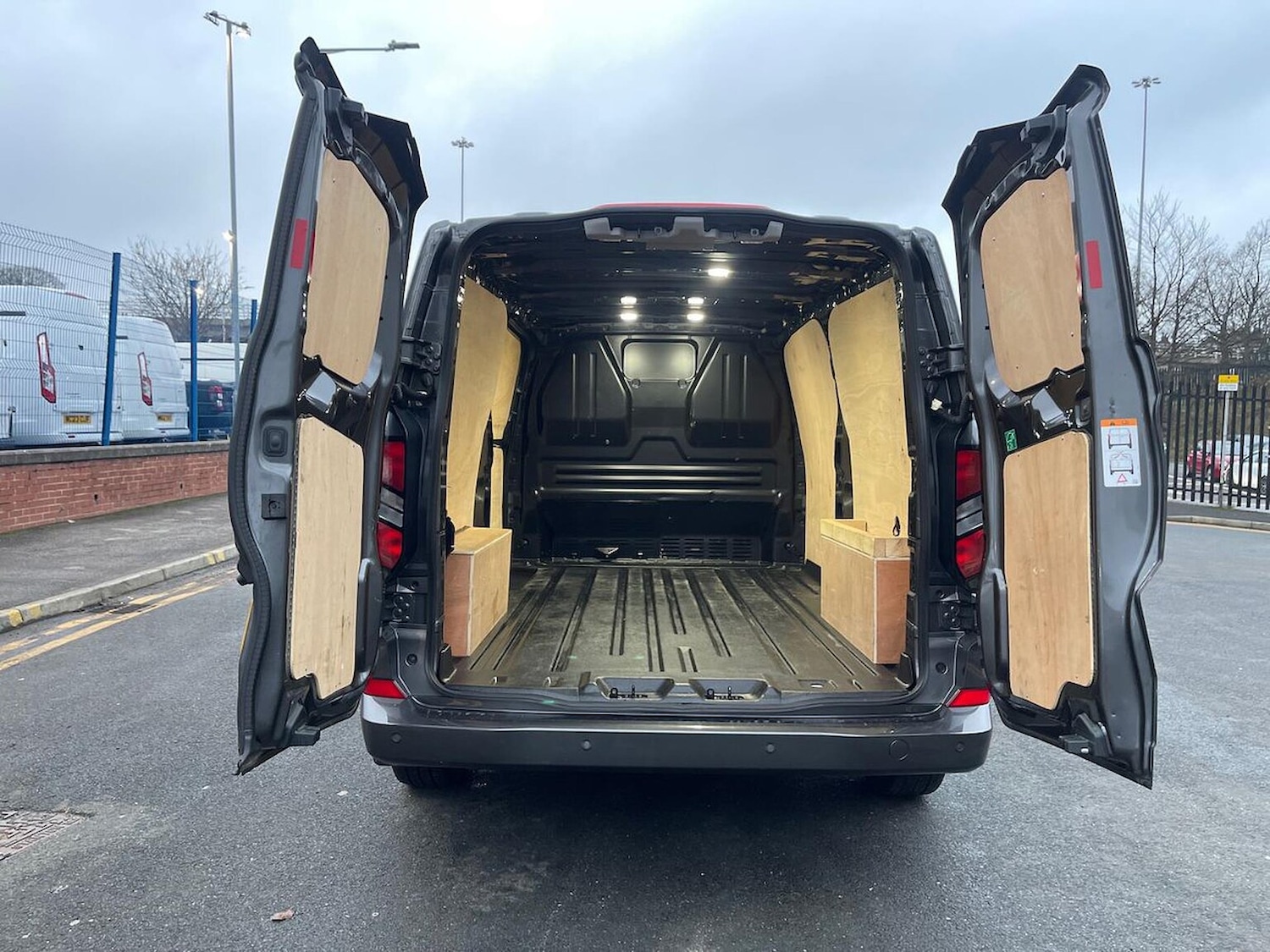 Used Ford Transit Custom 2024 for sale - 77489124: Photo 6