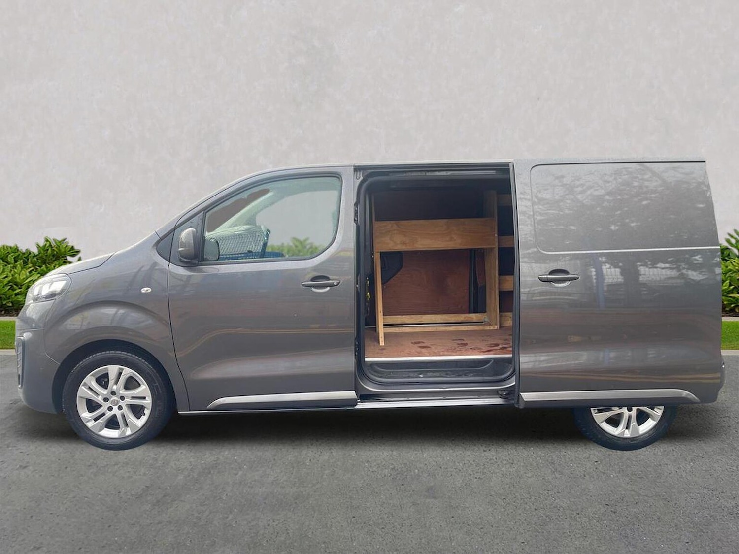 Used Vauxhall Vivaro 2019 for sale - 76329959: Photo 3