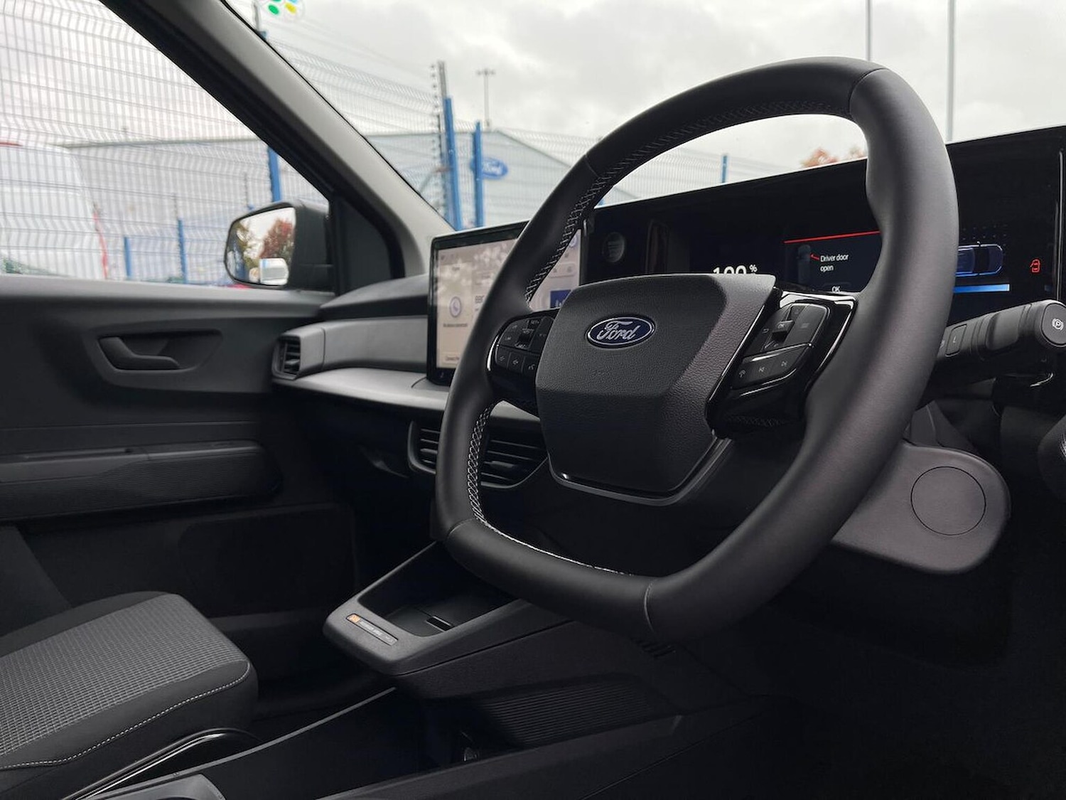 Used Ford Transit Courier 2025 for sale - 76461840: Photo 10