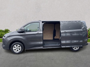 Used Ford Transit Custom 2024 for sale - 79547816: Photo