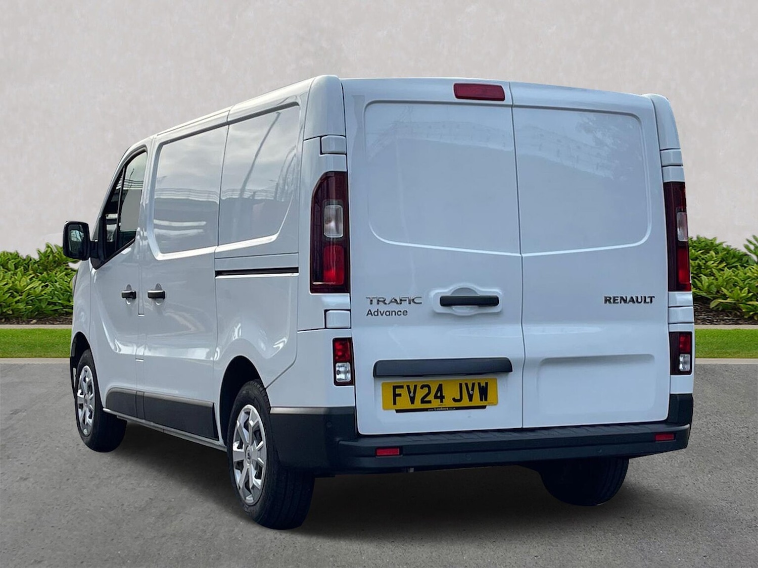 Used Renault Trafic 2024 for sale - 76638837: Photo 2