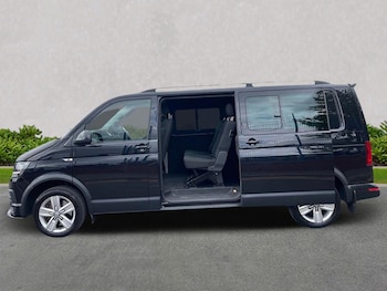 Used Volkswagen Transporter 2017 for sale - 75694756: Photo