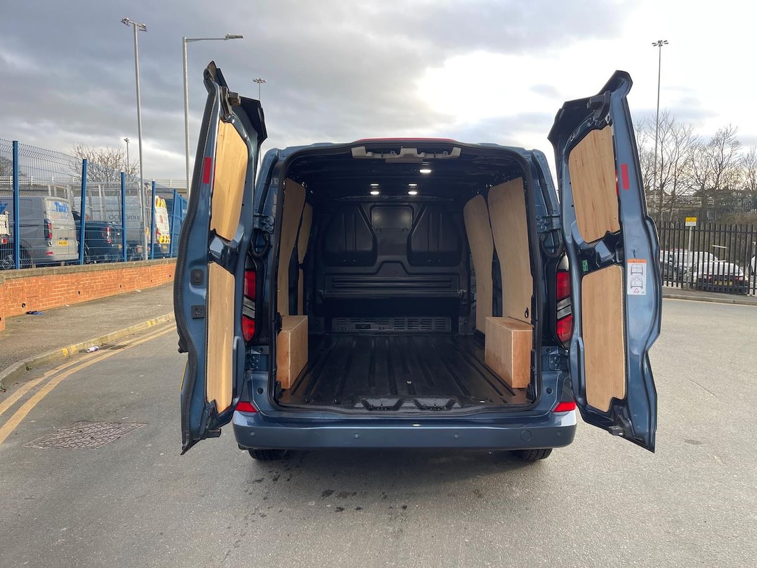 Used Ford Transit Custom 2024 for sale - 78121830: Photo 8