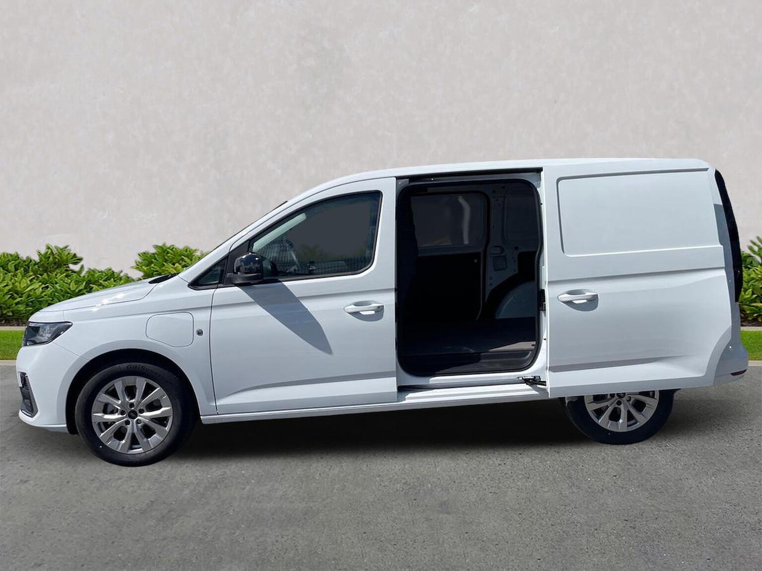 Used Ford Transit Connect 2025 for sale - 76253677: Photo 3