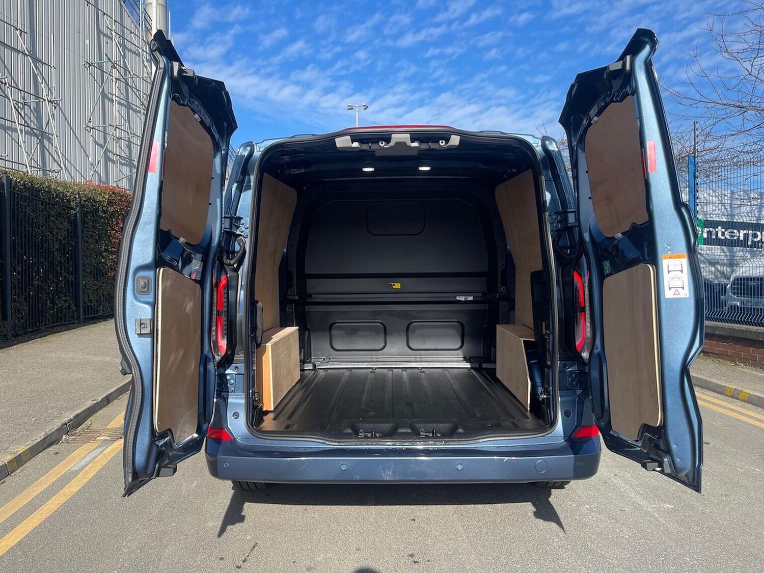 Used Ford Transit Custom 2024 for sale - 78194435: Photo 8