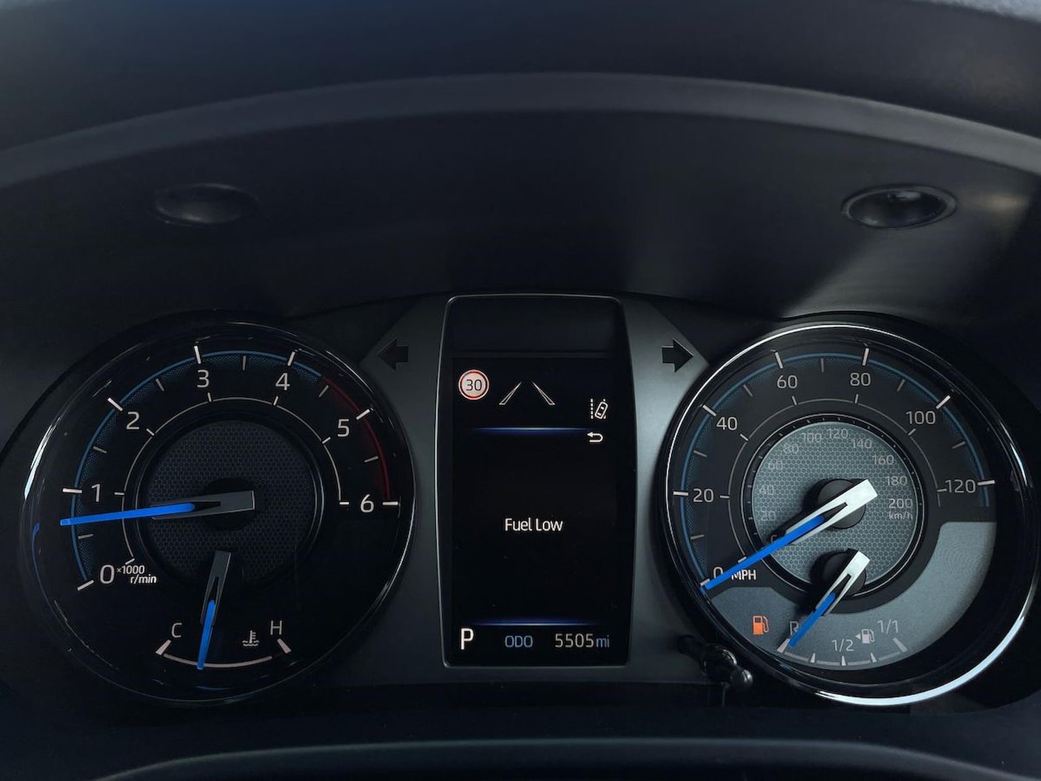 Used Toyota Hilux 2025 for sale - 78194478: Photo 13