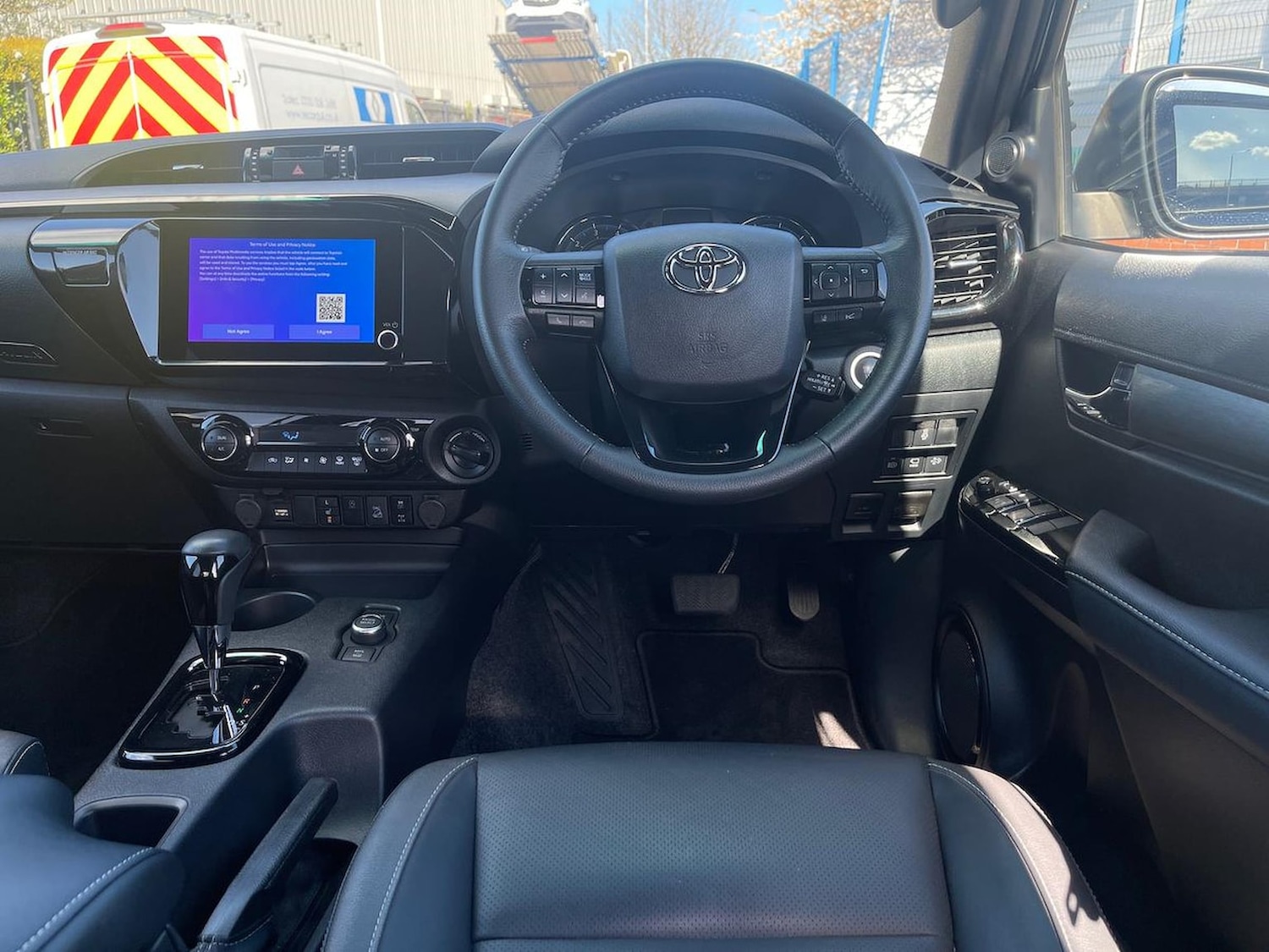 Used Toyota Hilux 2025 for sale - 78194478: Photo 17