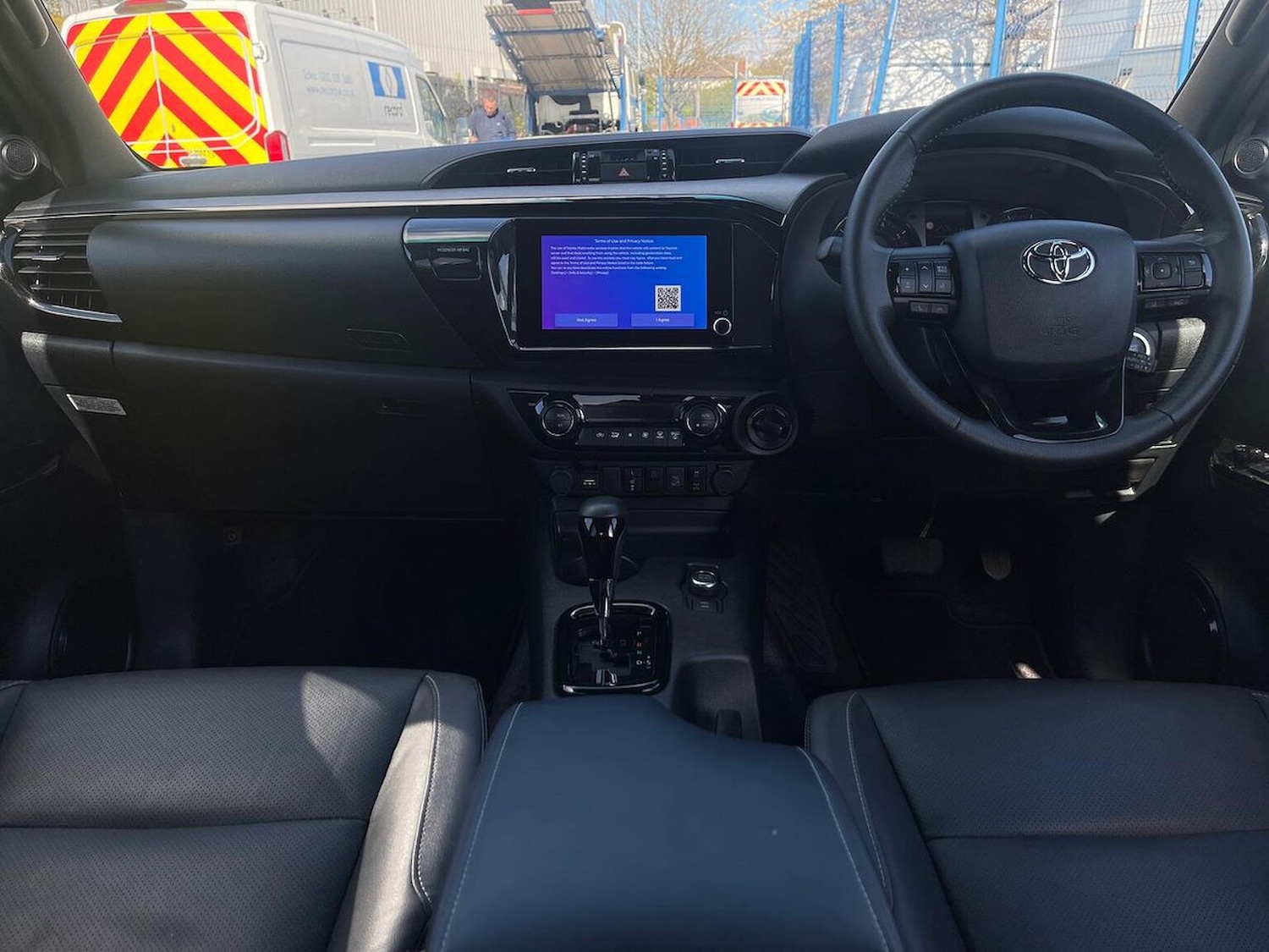 Used Toyota Hilux 2025 for sale - 78194478: Photo 18