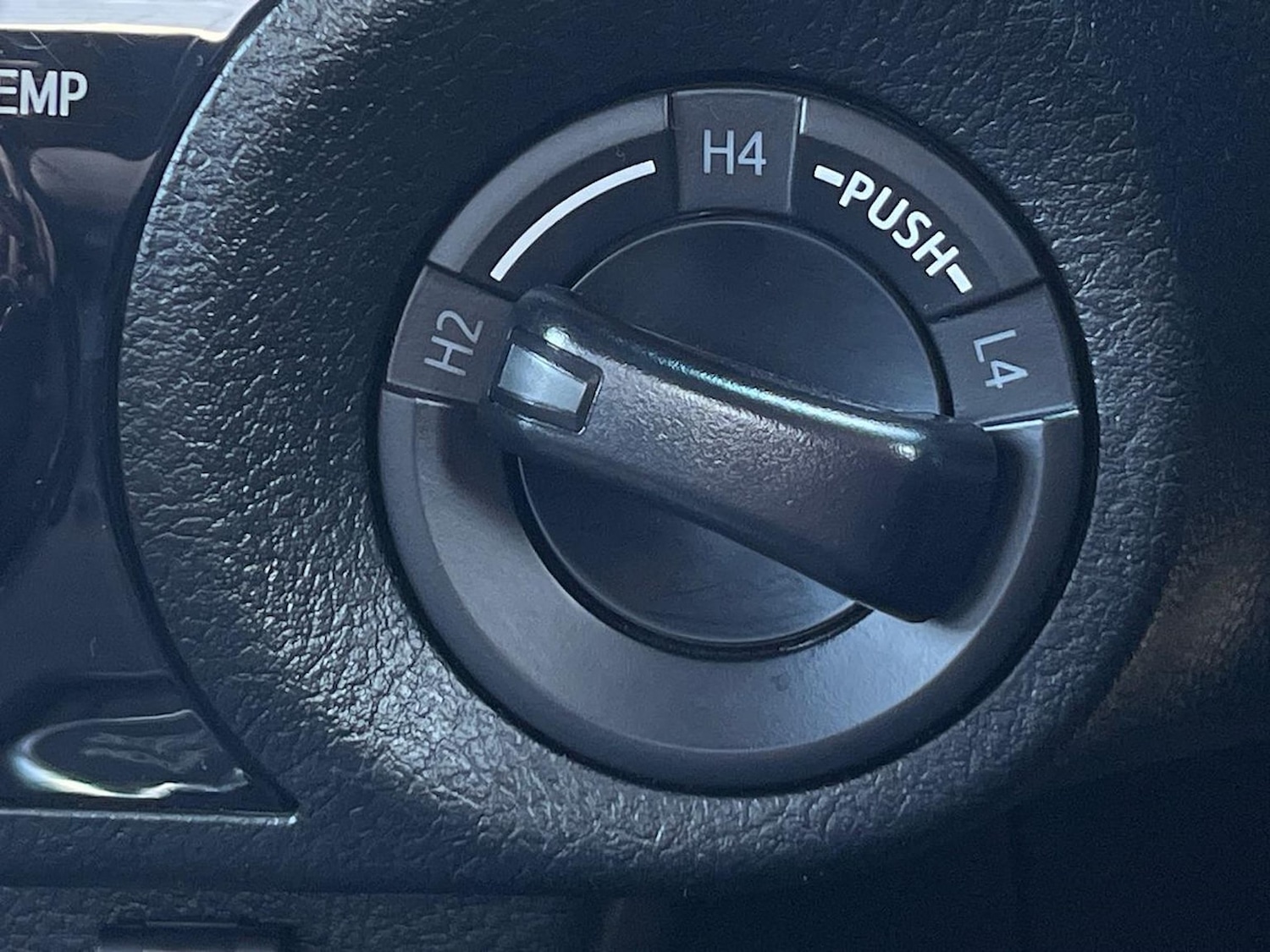 Used Toyota Hilux 2025 for sale - 78194478: Photo 32