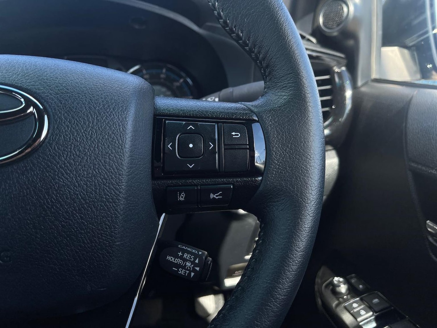 Used Toyota Hilux 2025 for sale - 78194478: Photo 37