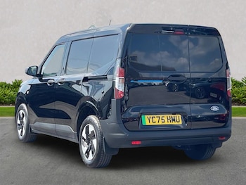 Used Ford Transit Courier 2025 for sale - 79067781: Photo