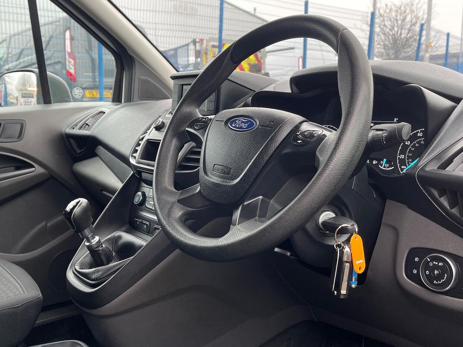 Used Ford Transit Connect 2018 for sale - 77896214: Photo 10