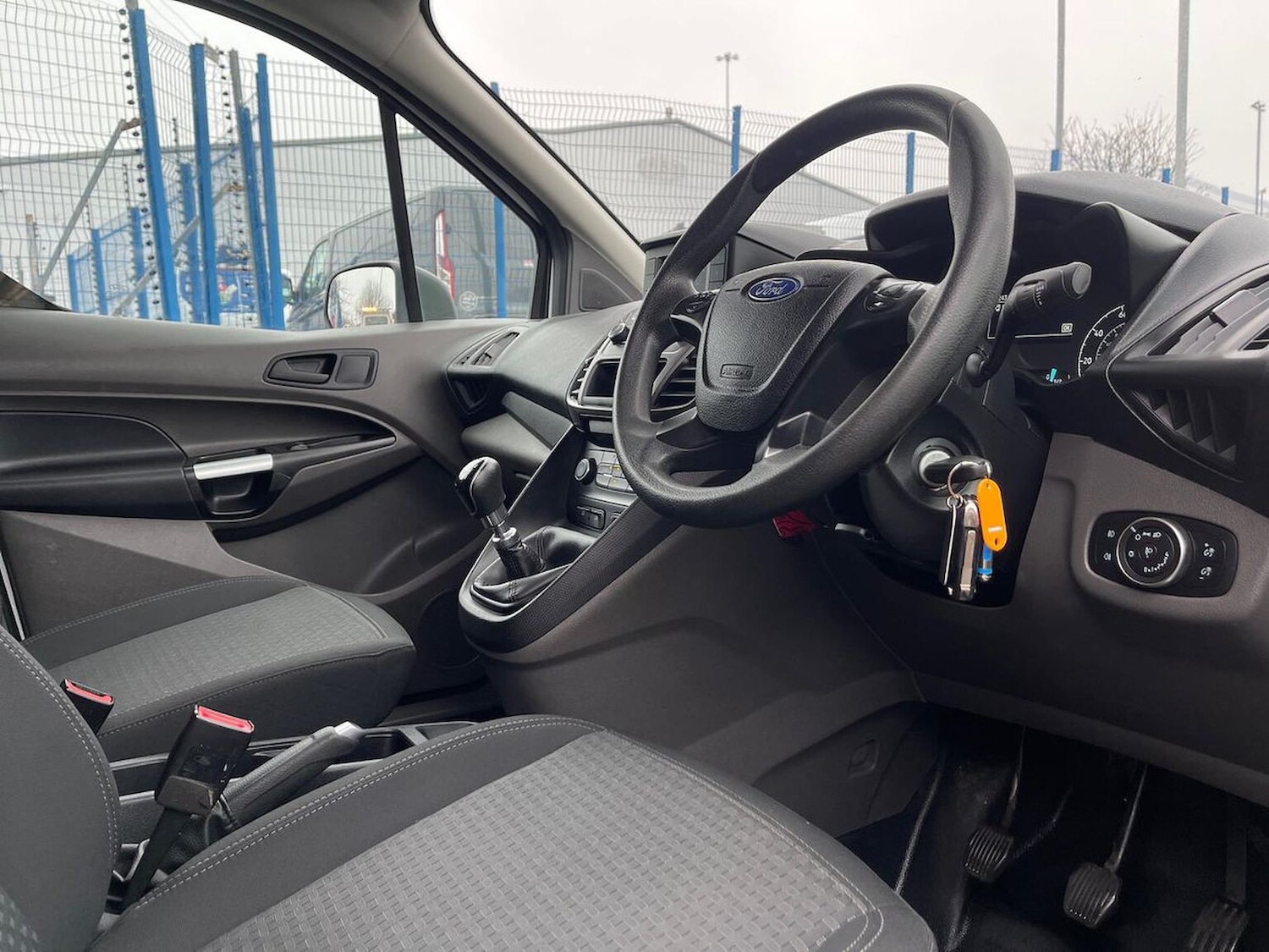 Used Ford Transit Connect 2018 for sale - 77896214: Photo 9