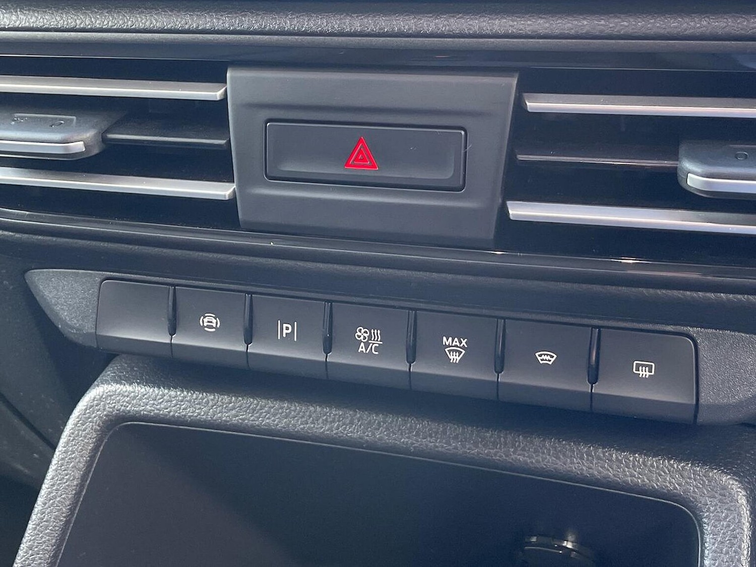 Used Ford Transit Connect 2024 for sale - 77061601: Photo 29