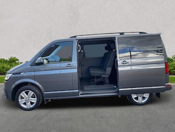 Used Volkswagen Transporter Shuttle 2020 for sale - 75956598: Photo