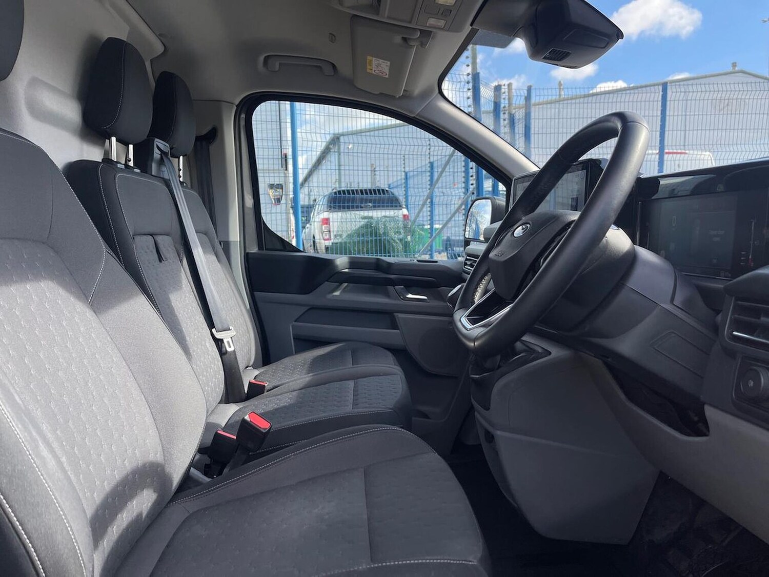 Used Ford Transit Custom 2024 for sale - 78194451: Photo 18