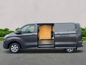 Used Ford Transit Custom 2024 for sale - 77061570: Photo