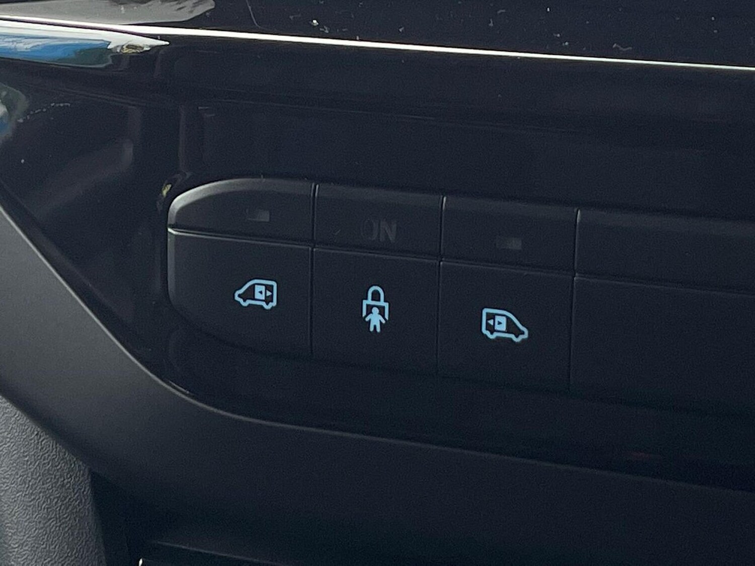 Used Ford Transit Custom 2024 for sale - 76807514: Photo 31