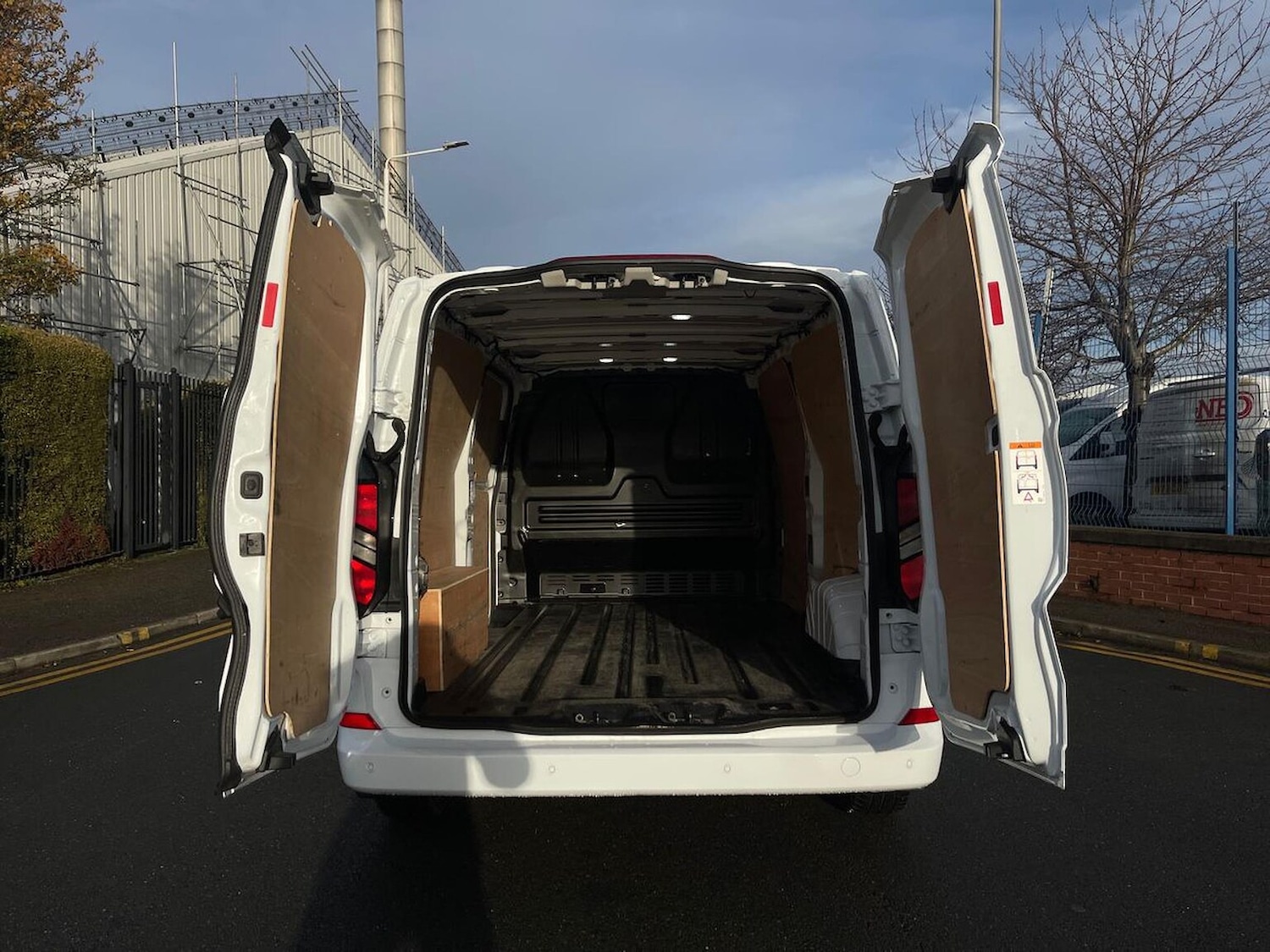 Used Ford Transit Custom 2024 for sale - 76877960: Photo 6