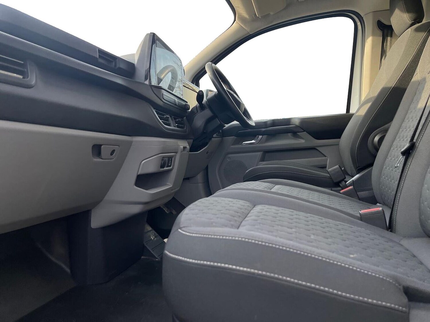 Used Ford Transit Custom 2024 for sale - 76877960: Photo 8